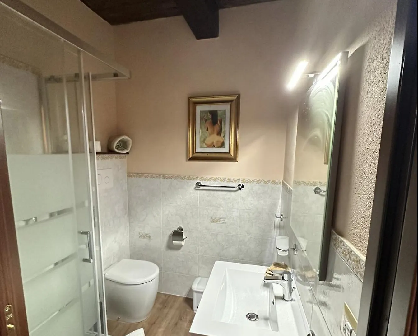 מלון באוני La Casa Delle Rondini