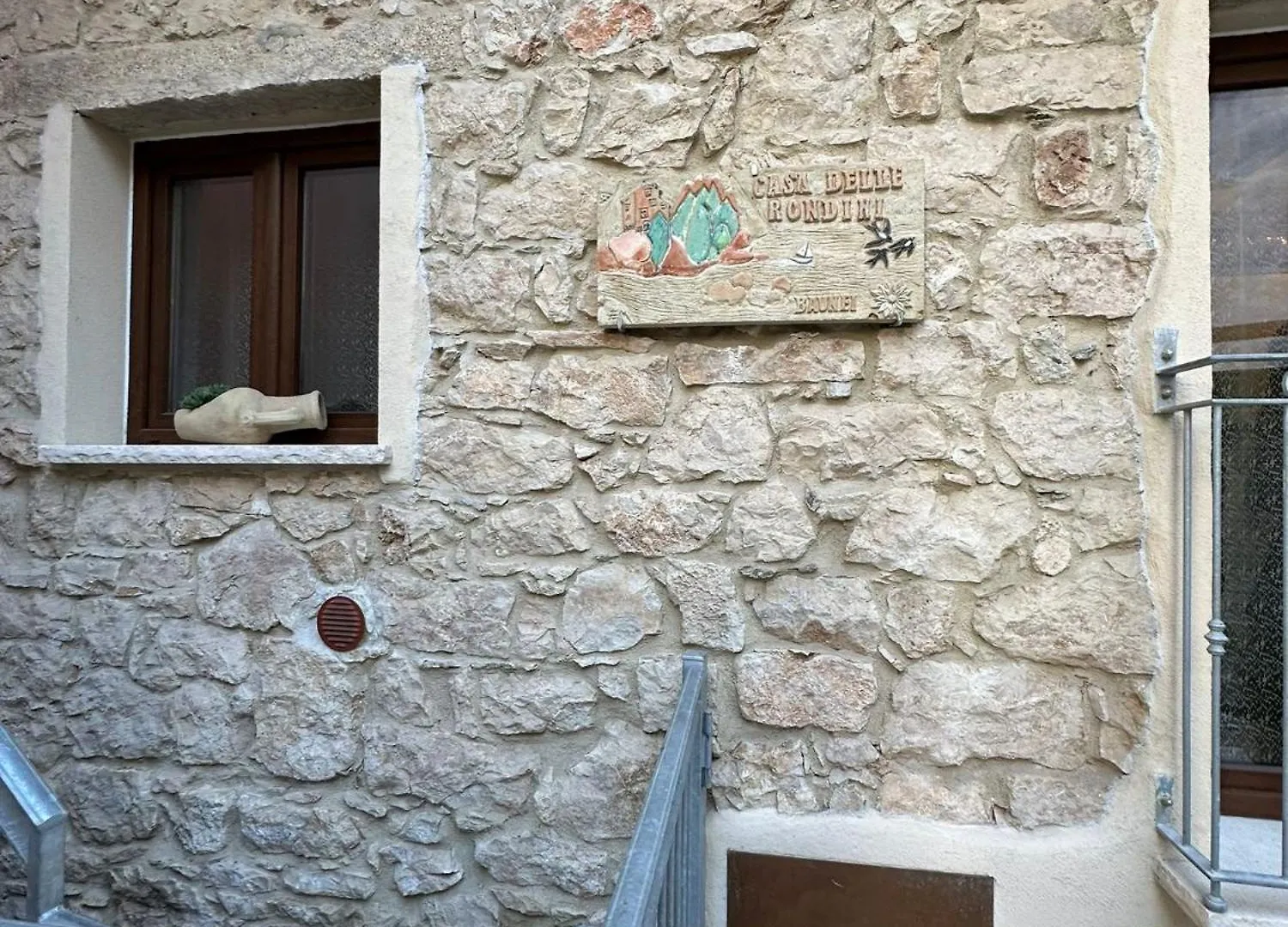 בית הארחה מלון באוני La Casa Delle Rondini